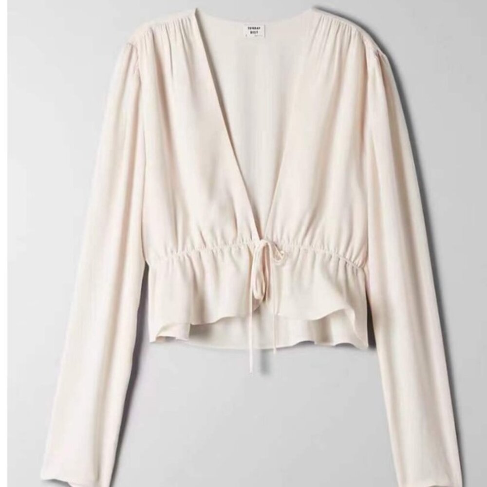 Aritzia Sunday Best Cropped Tie-Front Blouse in Sweet Cream, size M